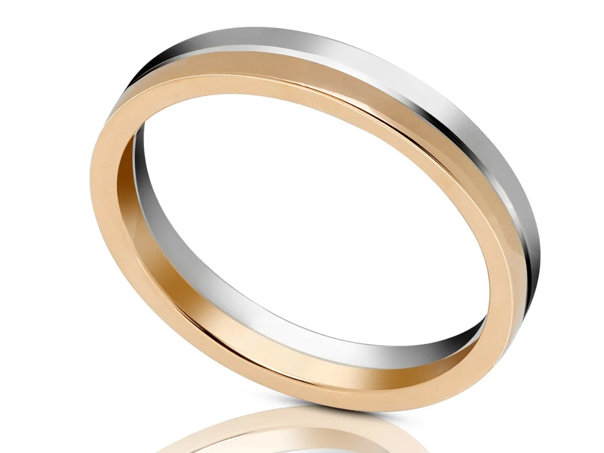 Titanium vs. Tungsten Wedding Bands: The Best Choice for Men's Durable and Light