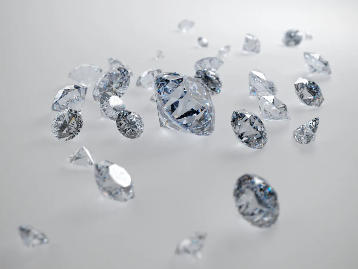 Scattered brilliant cut loose diamonds	