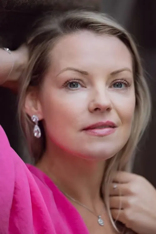 The best earrings to buy for your girlfriend