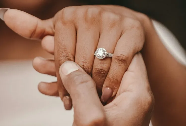 Read article: Are Wedding Rings and Engagement Rings the Same?