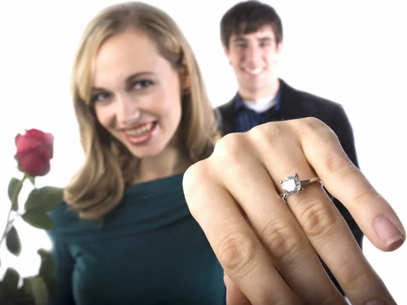 No Credit Check Because of our jewelry financing no credit check option, the terms of a lease-to-own financing is more budget-friendly and accessible to anyone regardless of credit status. It also offers unique benefits to individuals who are looking to make flexible, affordable lease renewal payments over a period of time. Van Adams Jewelers Snellville, GA