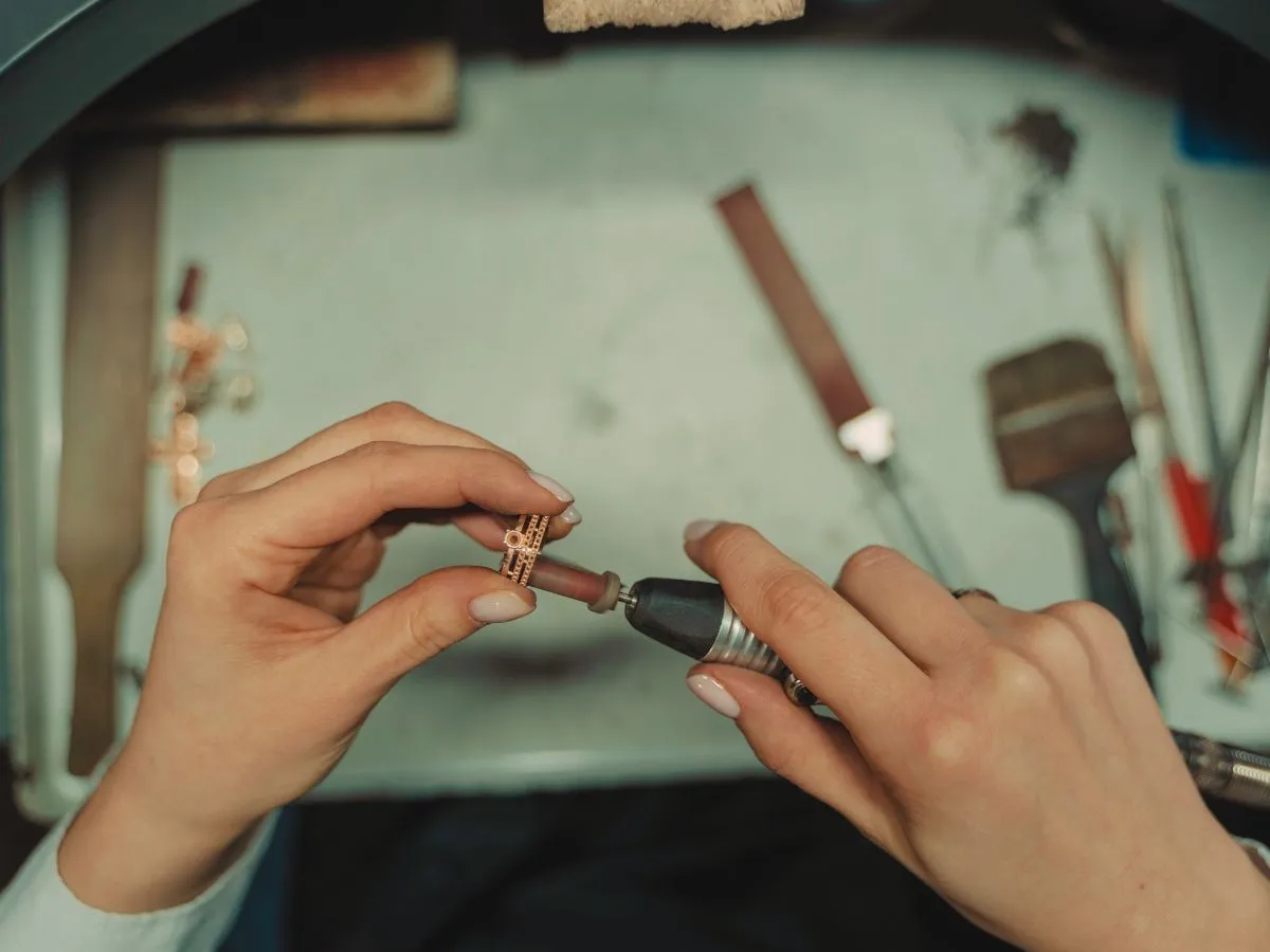 Polishing ring with rotary tool.