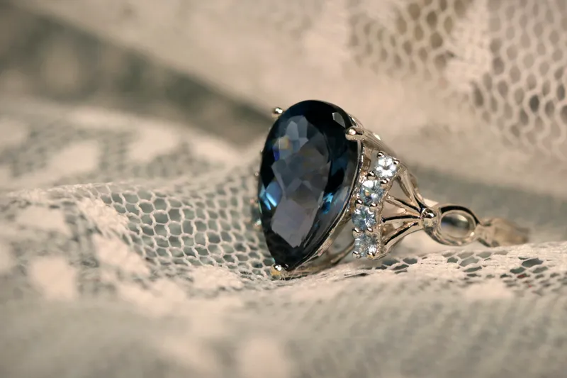 Read Article: Birthstone Jewelry: Celebrating Personalities and Special Connections
