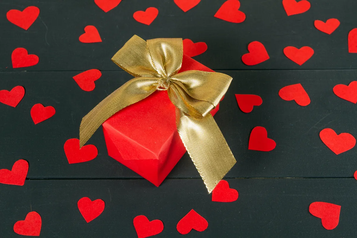 The Perfect Jewelry Gifts for Every Occasion: Inspiration from Van Adams Jeweler