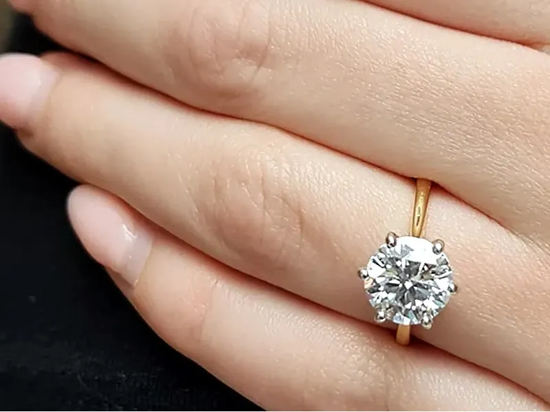 Natural diamond engagement ring on hand in Snellville GA jewelry store serving Gwinnett County 
