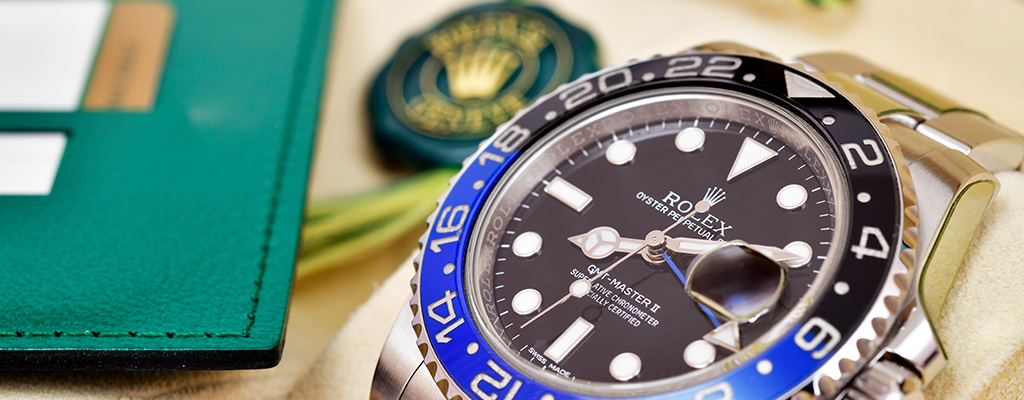 The Elegance of Men's Luxury Watches for Father's Day