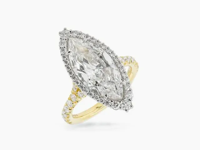 Diamond-Ring-Marquise