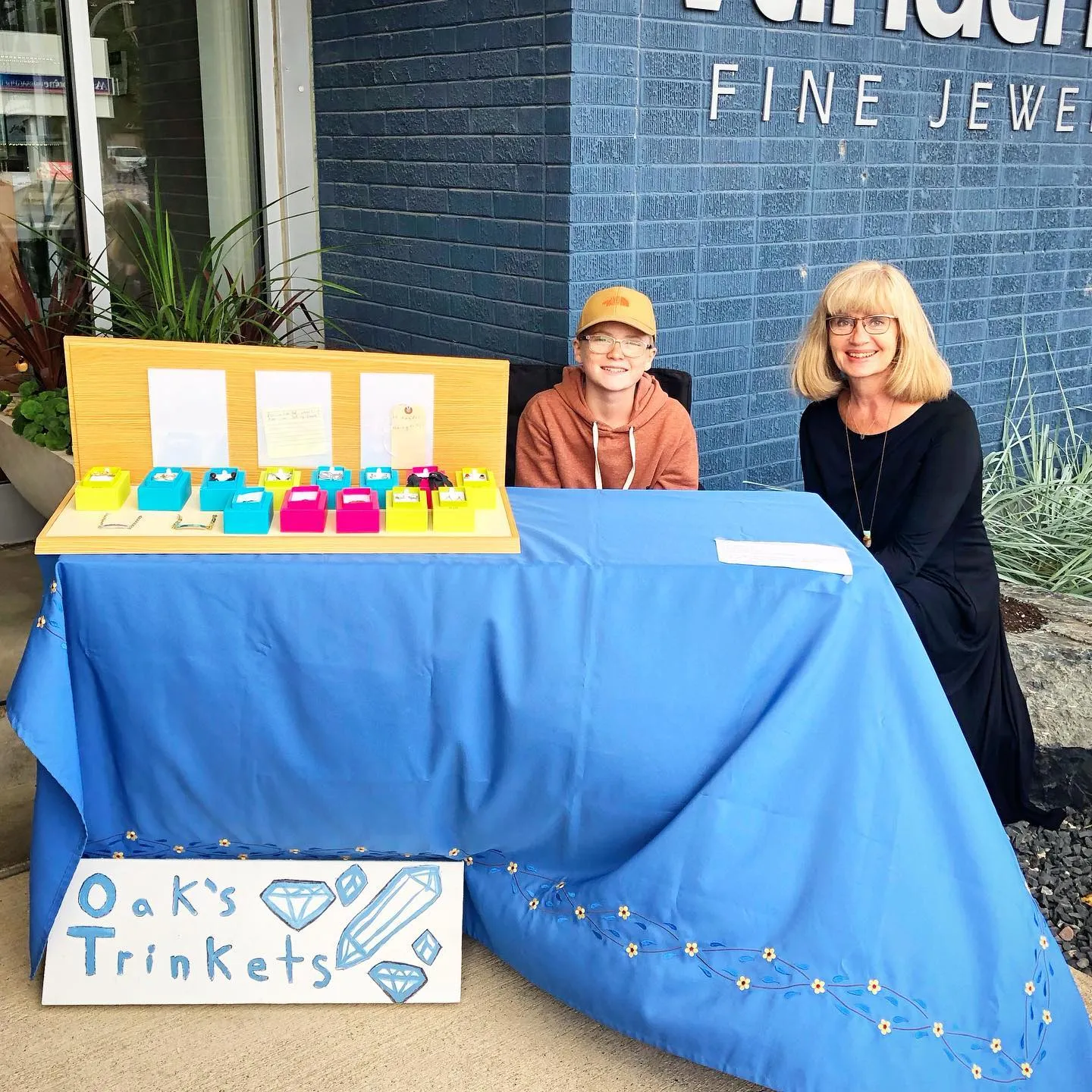  OAK'S TRINKETS POP-UP Vandenbergs Fine Jewellery Winnipeg, MB