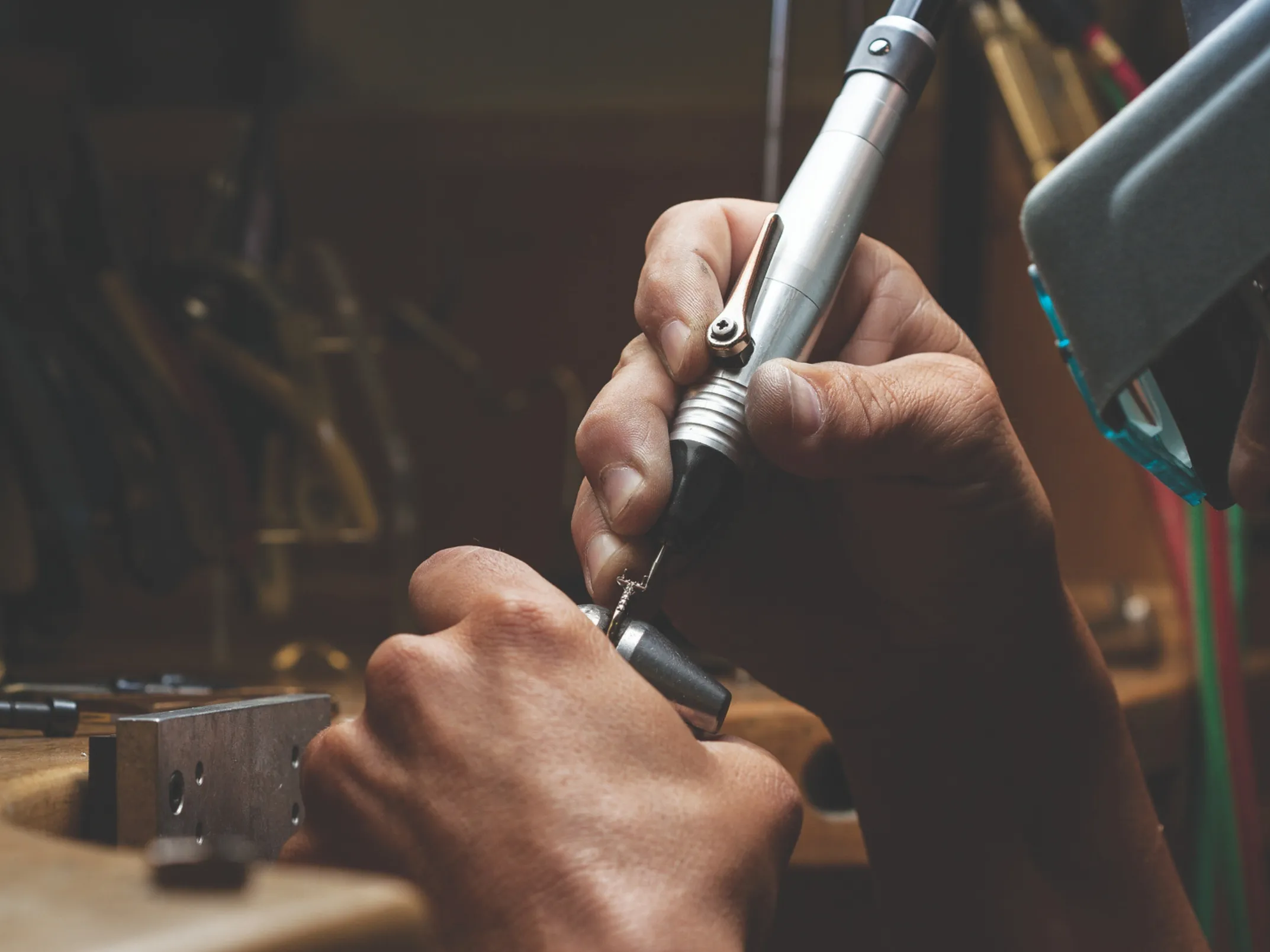 Vandenbergs Fine Jewellery Winnipeg, MB