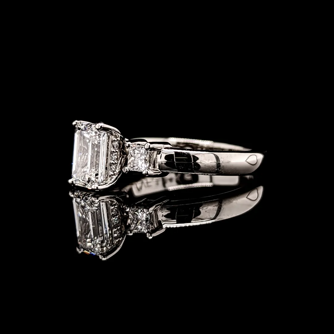22  Vandenbergs Fine Jewellery Winnipeg, MB