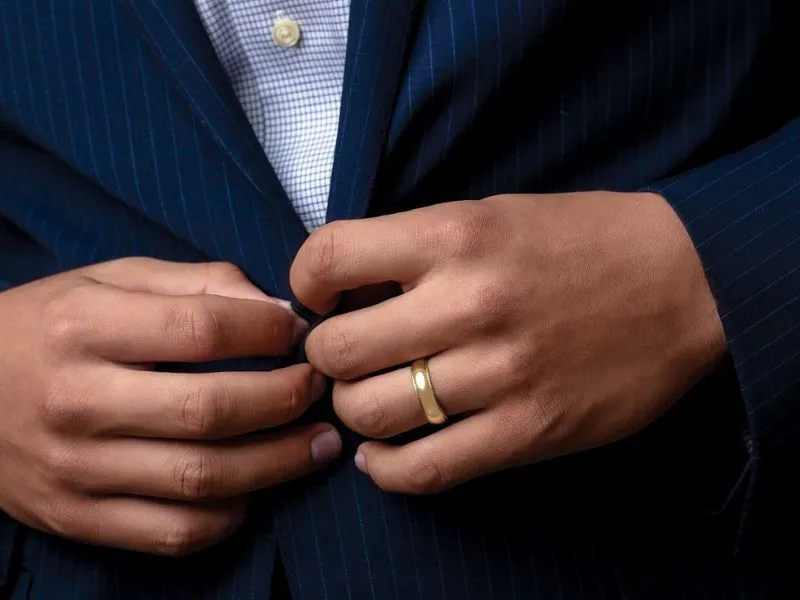 create your band  Vandenbergs Fine Jewellery Winnipeg, MB