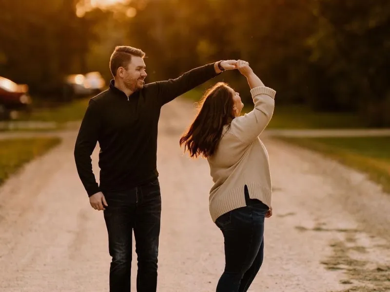 VFJ COUPLES  Vandenbergs Fine Jewellery Winnipeg, MB