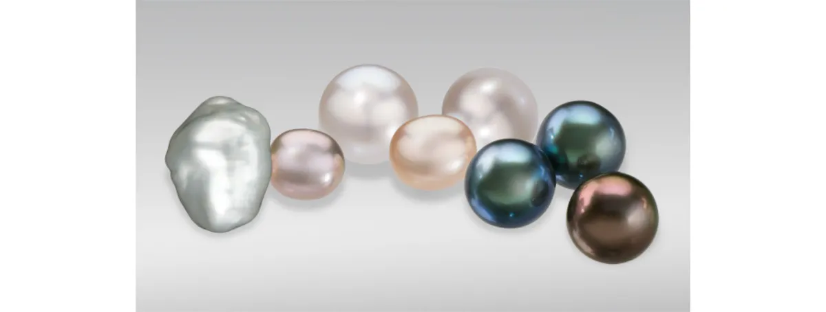 WHAT MAKES JUNE'S BIRTHSTONE SO FASCINATING?  THE BEAUTY OF A PEARL.
