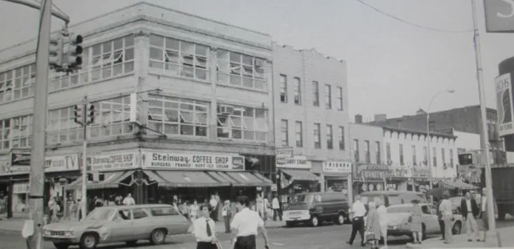 Vintage street scene in Astoria, Queens, where the family's jewelry story began | Venus Jewelers, Somerset NJ