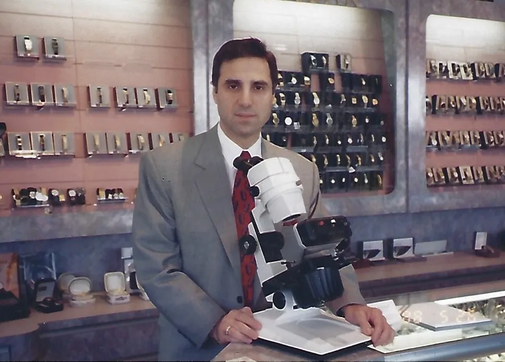 Peter Stavrianidis at Venus Jewelers, 1987 | Venus Jewelers, Somerset NJ