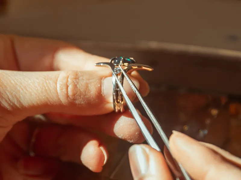 Services Explore our wide range of jewelry services. Whalen Jewelers Inverness, FL