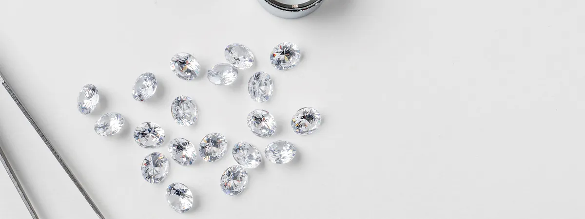 Lab-Grown vs. Natural Diamonds: Why We Design for Your Vision, Not Our Inventory