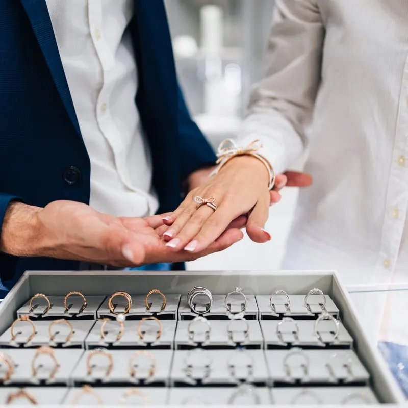 Luxury engagement jewelry inspiration