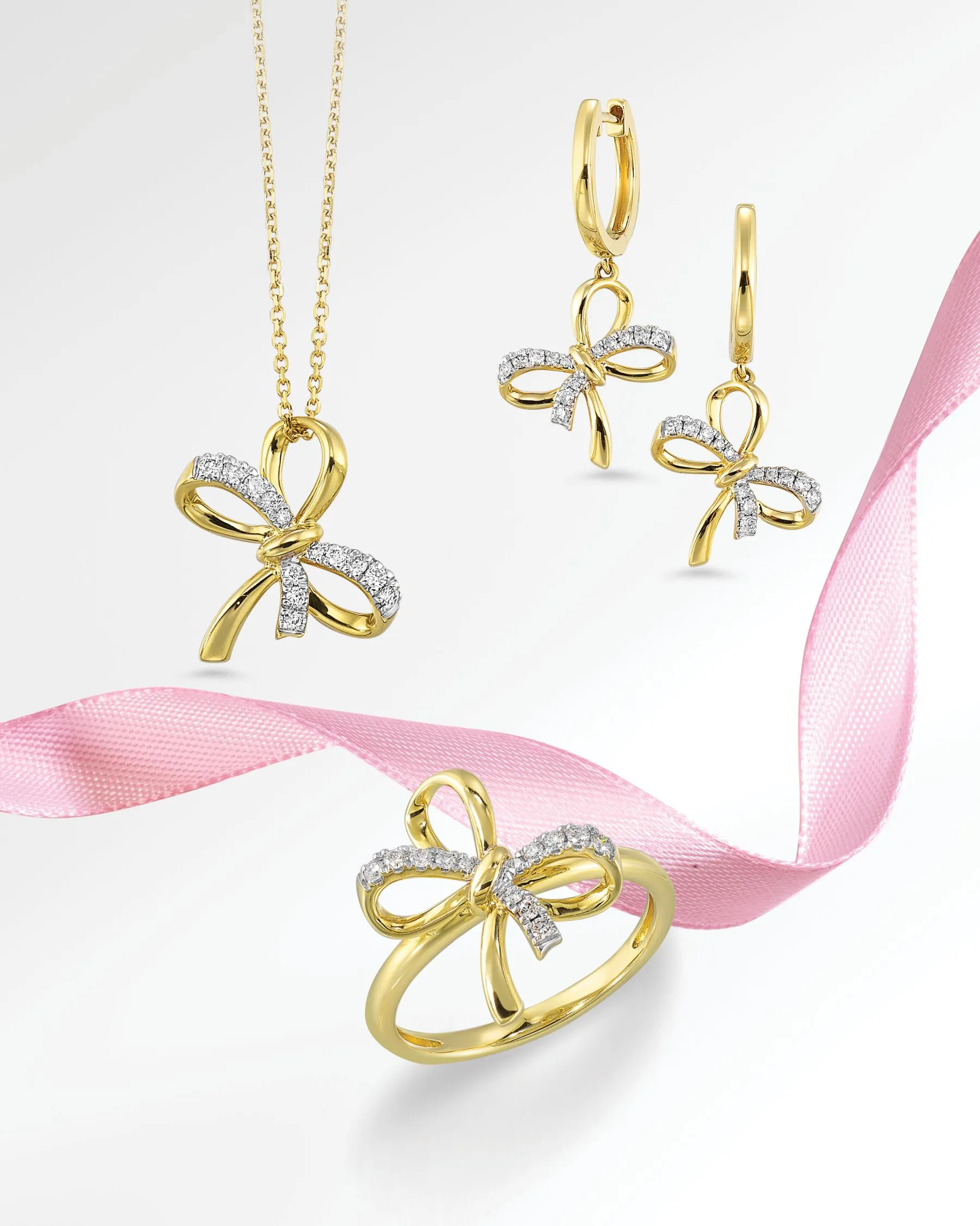 Rose gold engagement rings featuring a round diamond and intricate detailing. Visit J.A. Jewelers & Co. for more.