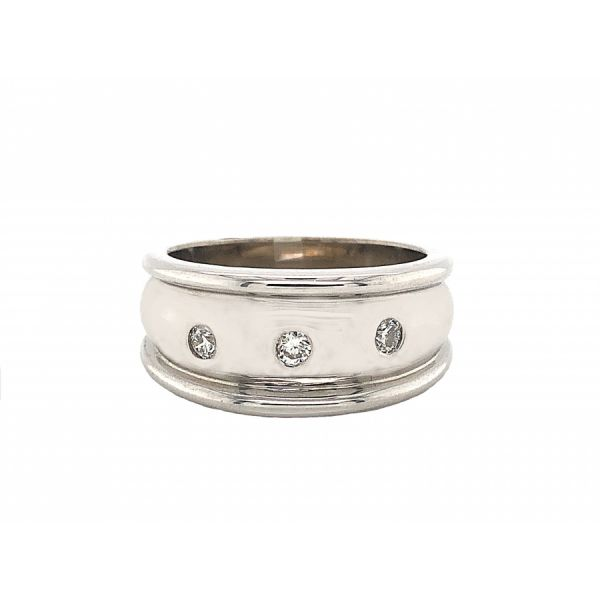 STERLING SILVER DIAMOND RING The Hunt House Fine and Custom Jewellery Huntsville, ON