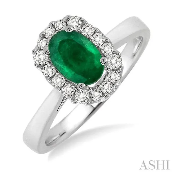 Emerald Ring Made of 14K Yellow Gold KLENOTA